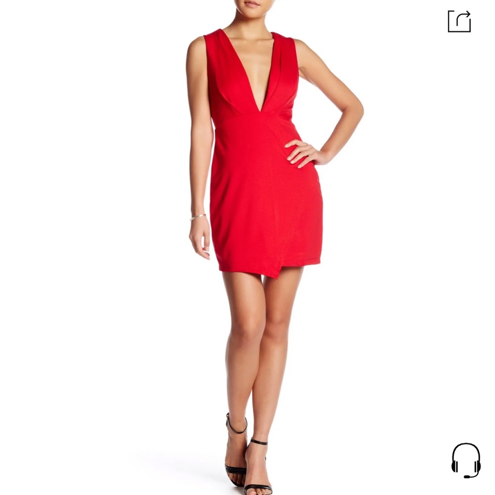 ⭐️NWT⭐️ Fraiche By J – Deep-V Notched Mini Dress